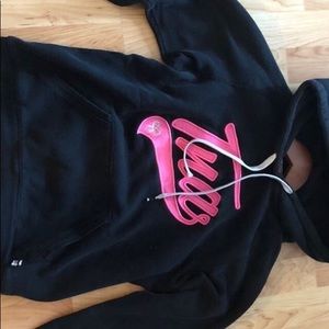🖤black TNA hoodie🖤
